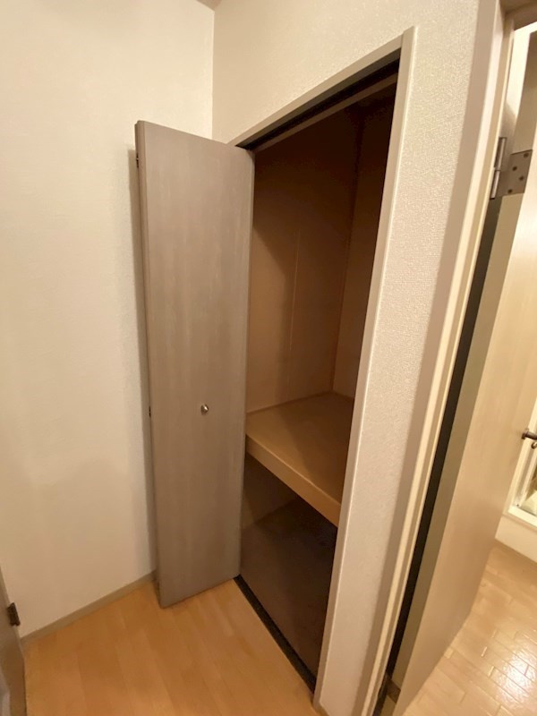 ビバーチェ須磨の収納|たっぷりとした収納スペースです