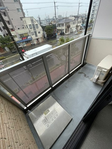レオパレス甲子園CITYのバルコニー