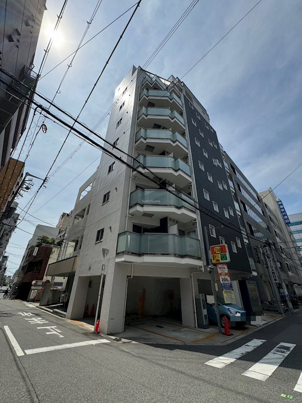 CHATEAU NAMBA RIPPLEの外観