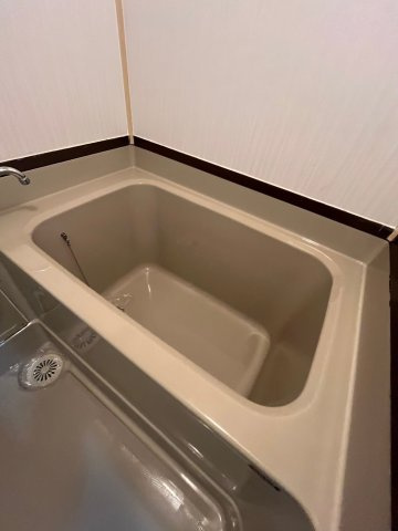 ハイコート甲子園の浴室