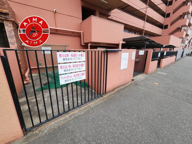 GSハイム博多のその他共用部分|敷地内には、ゴミ出しが可能な専用ゴミ置き場を完備。