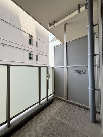 プレミスト天神赤坂タワーのバルコニー