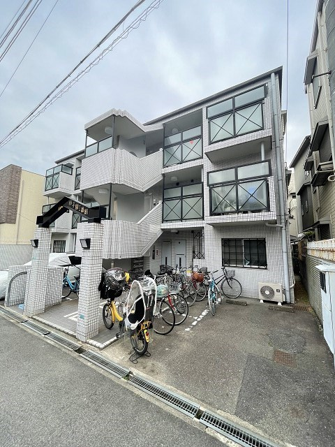 io甲子園Ⅰ番館の外観