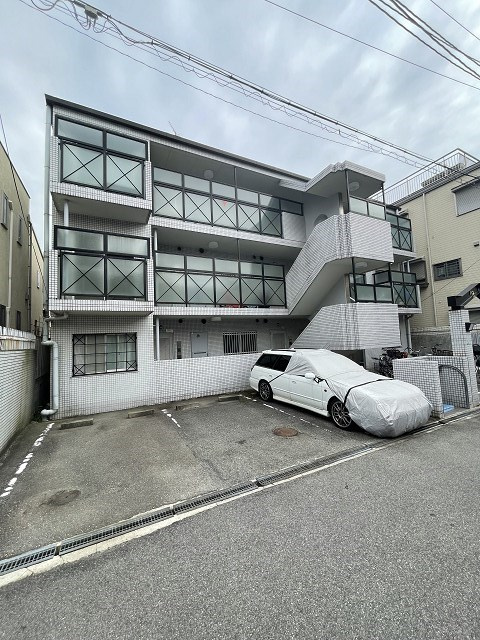 io甲子園Ⅰ番館の外観