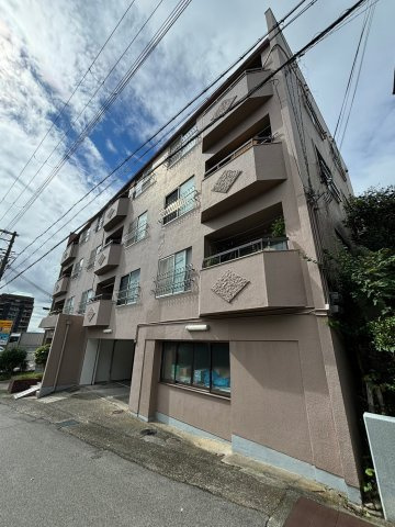 三倉六甲台ライフの外観