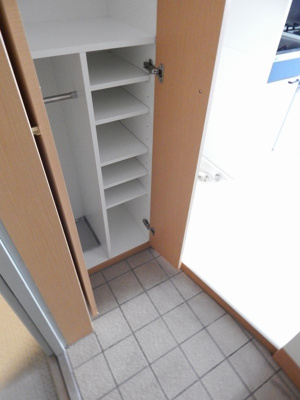 【収納】 | プリンセスコート赤堤 | 写真は同物件内、別のお部屋の様子です。
