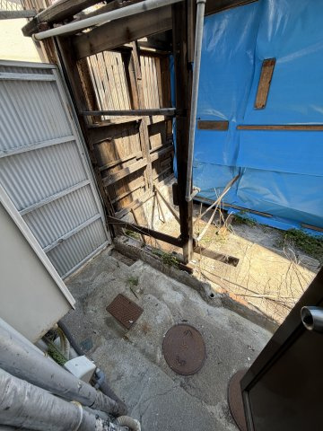 二葉町９丁目アパート のバルコニー