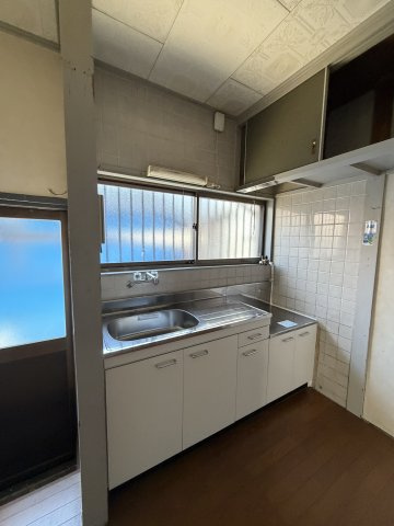 二葉町９丁目アパート のキッチン