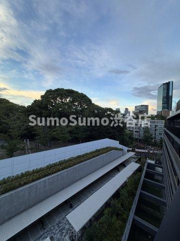 Ｂｒｉｌｌｉａ　ｉｓｔ　池尻大橋の展望