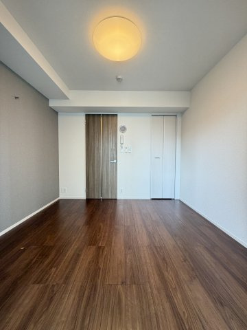 ブランドール新町の居間・リビング