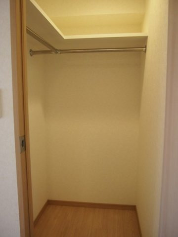 ルーブル亀戸天神前の収納