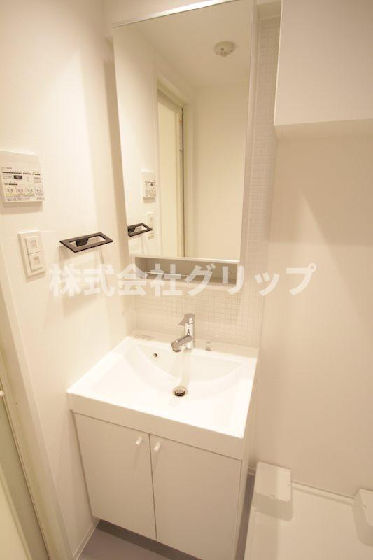 ZOOM横浜関内の独立洗面台