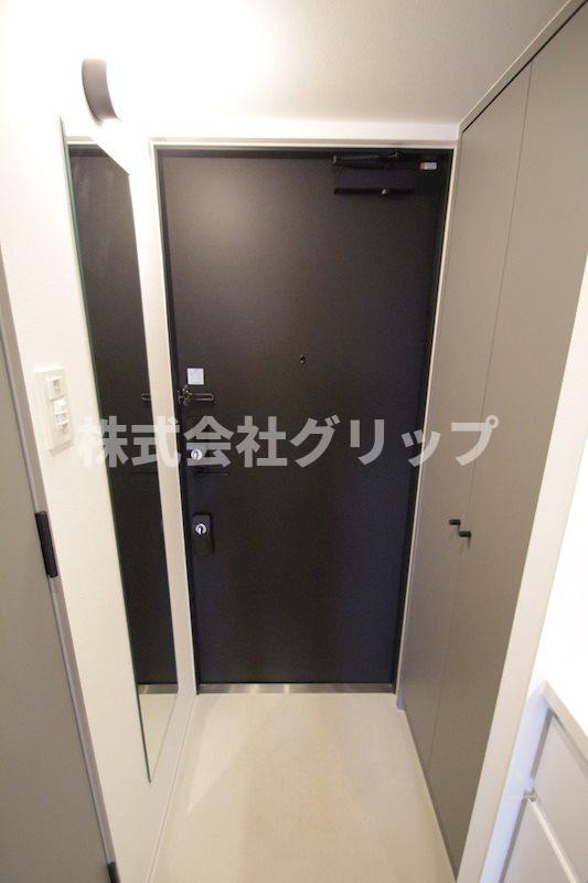 ZOOM横浜関内の玄関
