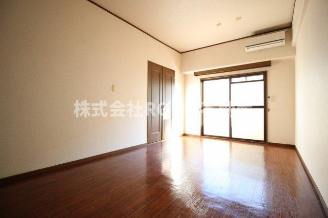 第8年見マンションの洋室