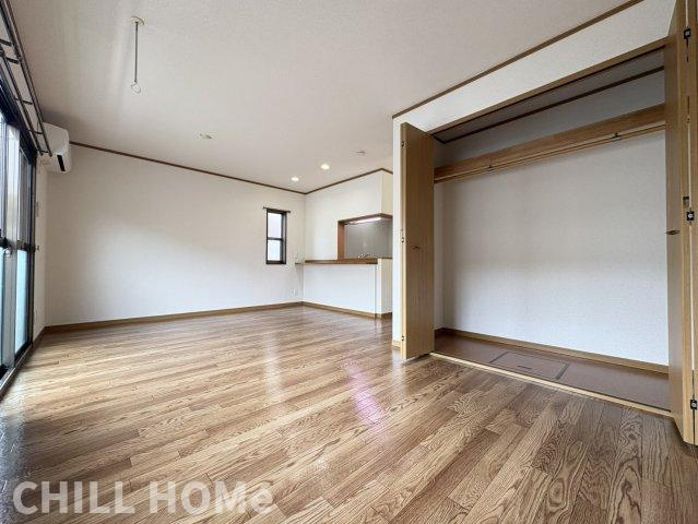 ハイツスズキＡの居間・リビング|他社様掲載物件もまとめてご紹介、ご案内可能です(^^)/