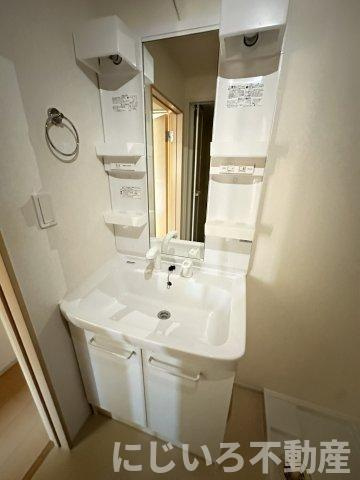グリーンシトラスの洗面所