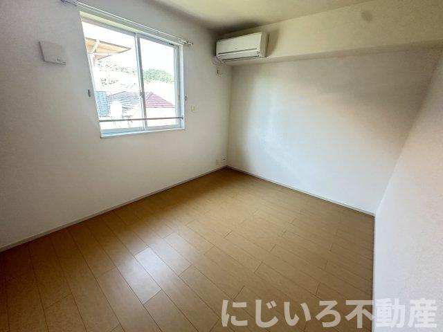 グリーンシトラスの寝室
