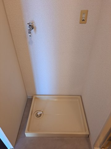 【その他】 | グレイスコート船橋 | 室内洗濯機置場です