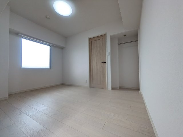 サンライフ小倉原町（A-27）の洋室