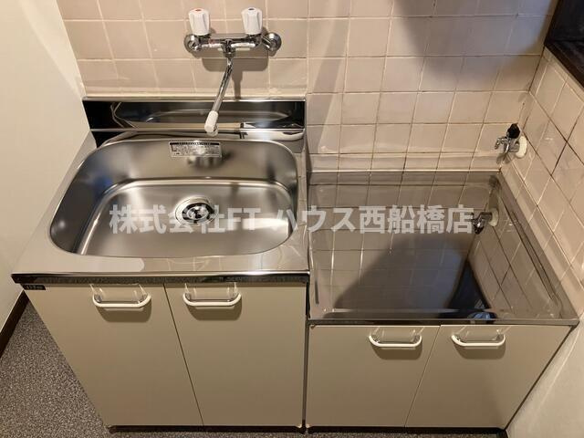 ｉＳメゾン西船橋のキッチン