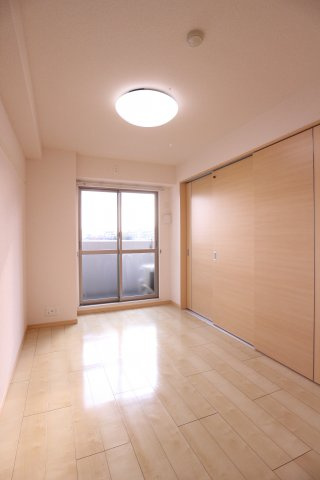 西舞子壱番館の洋室
