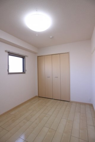 西舞子壱番館の寝室