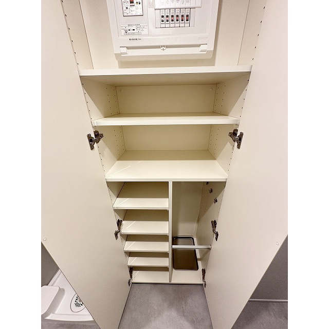 オープンブルーム渋谷本町の内装|内装は落ち着いています