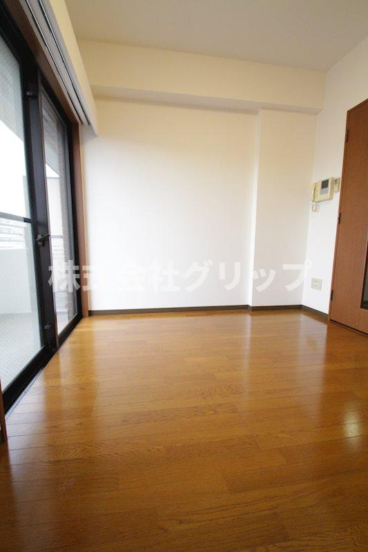 グリフィン横浜・ルミエールの洋室