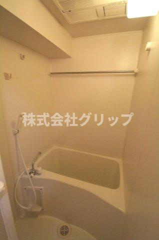 グリフィン横浜・ルミエールの浴室