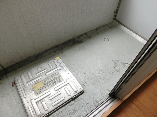 エスリード難波駅前のバルコニー