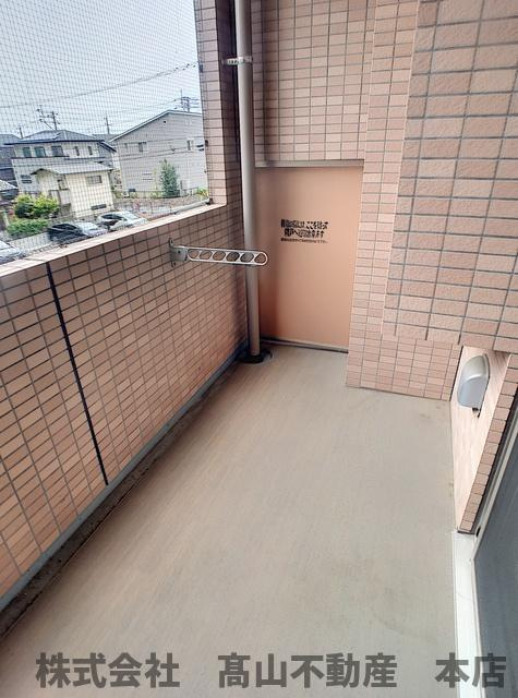 福津市日蒔野２丁目の賃貸マンションのバルコニー