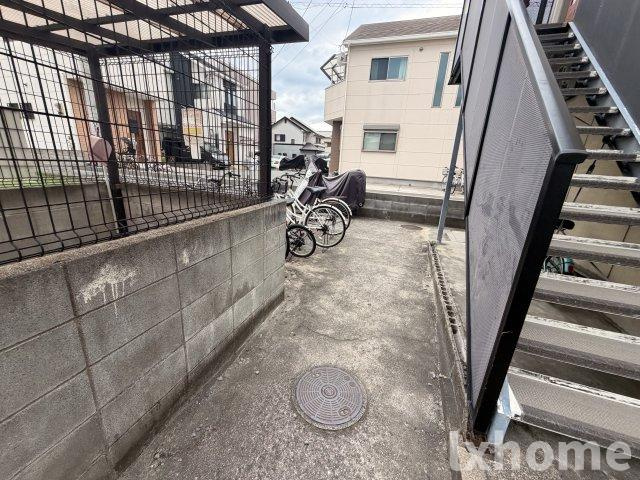 ハイツフローラの駐車場|駐車場があります
