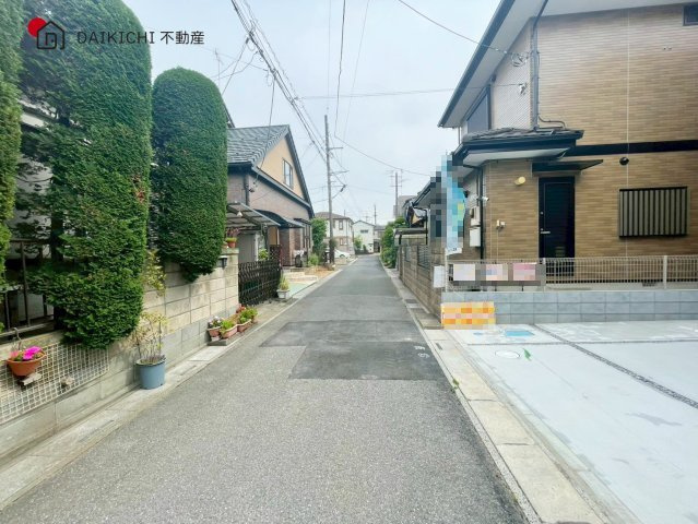 【前面道路含む現地写真】 | 白岡市小久喜　Livele Garden.S　新築戸建　全2棟　2号棟