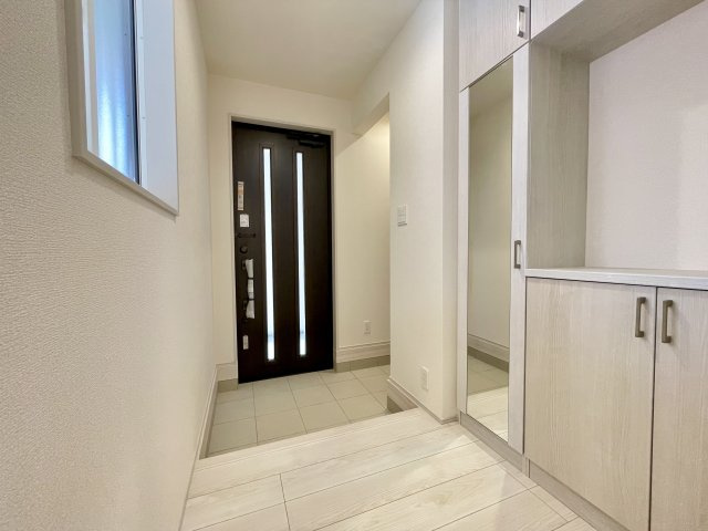 【玄関】 | 白岡〜South Avenue〜　新築戸建　全1棟　1号棟 | 9/14