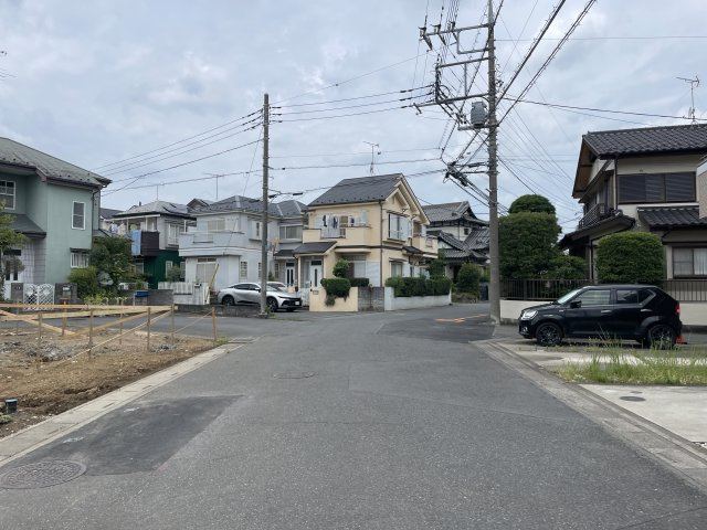 【前面道路含む現地写真】 | 白岡市小久喜　新築戸建　全2棟　1号棟