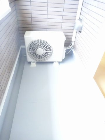 コッティ　クワハラⅠのバルコニー|陽当たり良好なバルコニーです