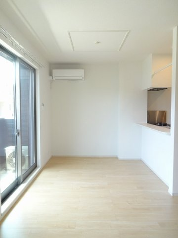 エトワール鯛浜　Ａの居間・リビング|ゆったり過ごせる居間です