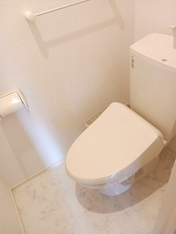 ファミール　ｆｕｌ　ｆｕｌ　Ａのトイレ|シンプルで使いやすいトイレです
