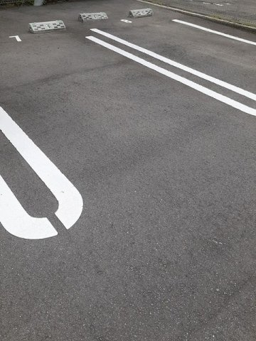 ファミール　ｆｕｌ　ｆｕｌ　Ａの駐車場|駐車場完備です