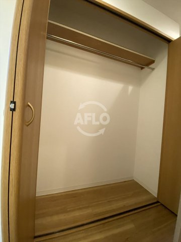 グリーンプラザ瓦町の収納|グリーンプラザ瓦町　クローゼット