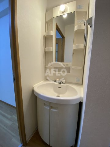 グリーンプラザ瓦町の独立洗面台|グリーンプラザ瓦町　洗面化粧台