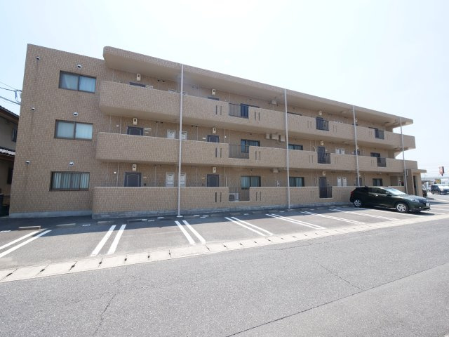 メゾンプレザントの外観