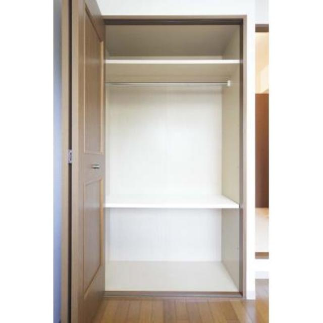 フォレスタ御苑前の収納|※写真は同タイプ住戸です。