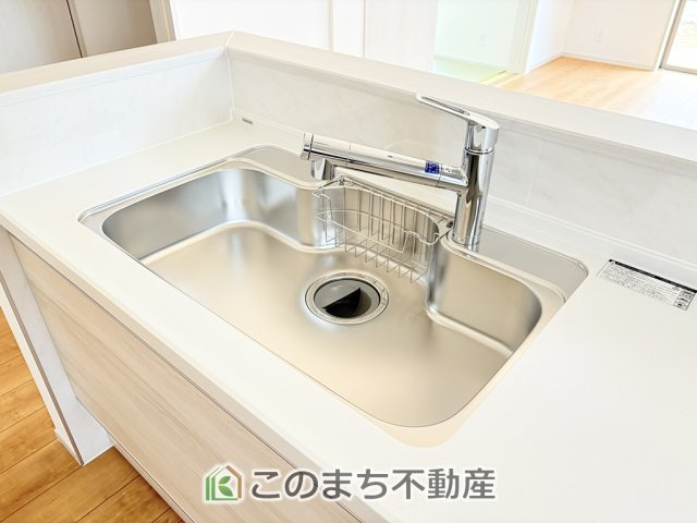 いろどりアイタウン矢板市鹿島町のキッチン|大きなシンクございます。