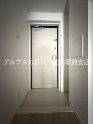 【玄関】 | マーロ井土ヶ谷