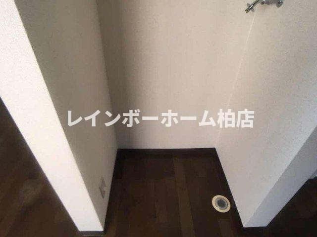 仲介手数料（賃料の1.10ヵ月）の50％OFF対象物件！の設備|室内洗濯機置き場になります