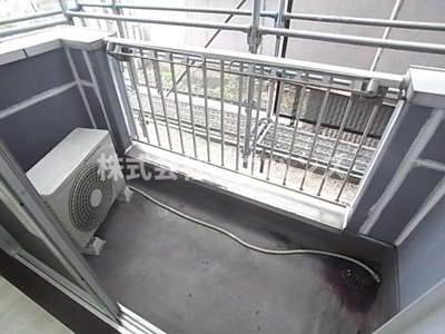 【バルコニー】 | サンウイング稲荷町 | 陽当たり良好なバルコニーです