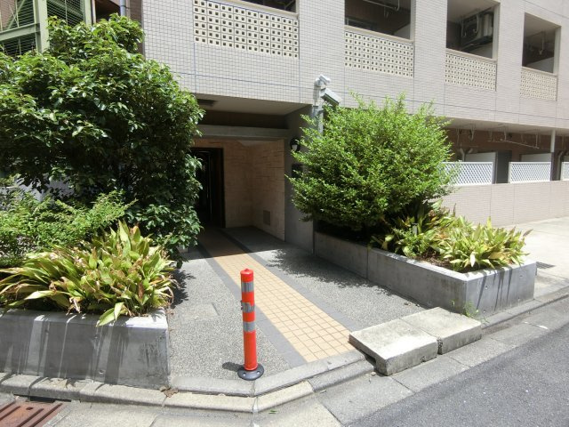 夢工房のエントランス