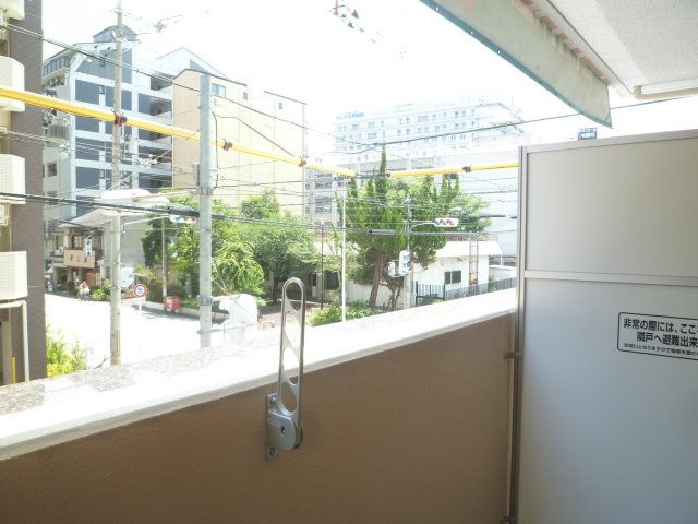 エグゼ難波南Ⅴのバルコニー
