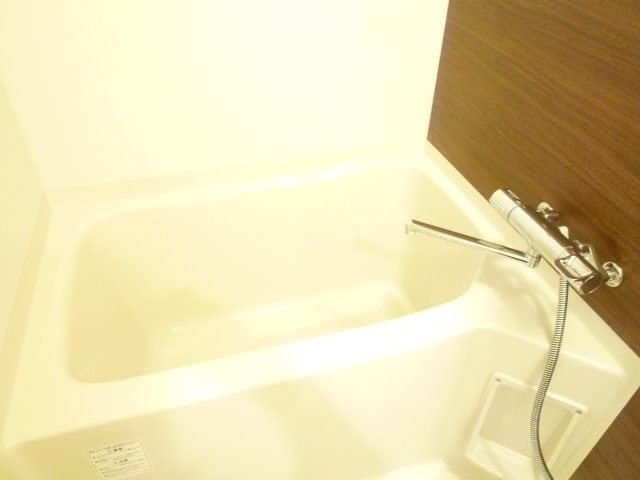 エグゼ難波南Ⅴの浴室